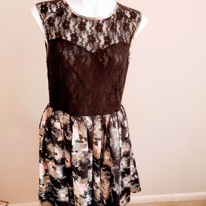 Iska London Black Floral Flare Lace Dress 8/10